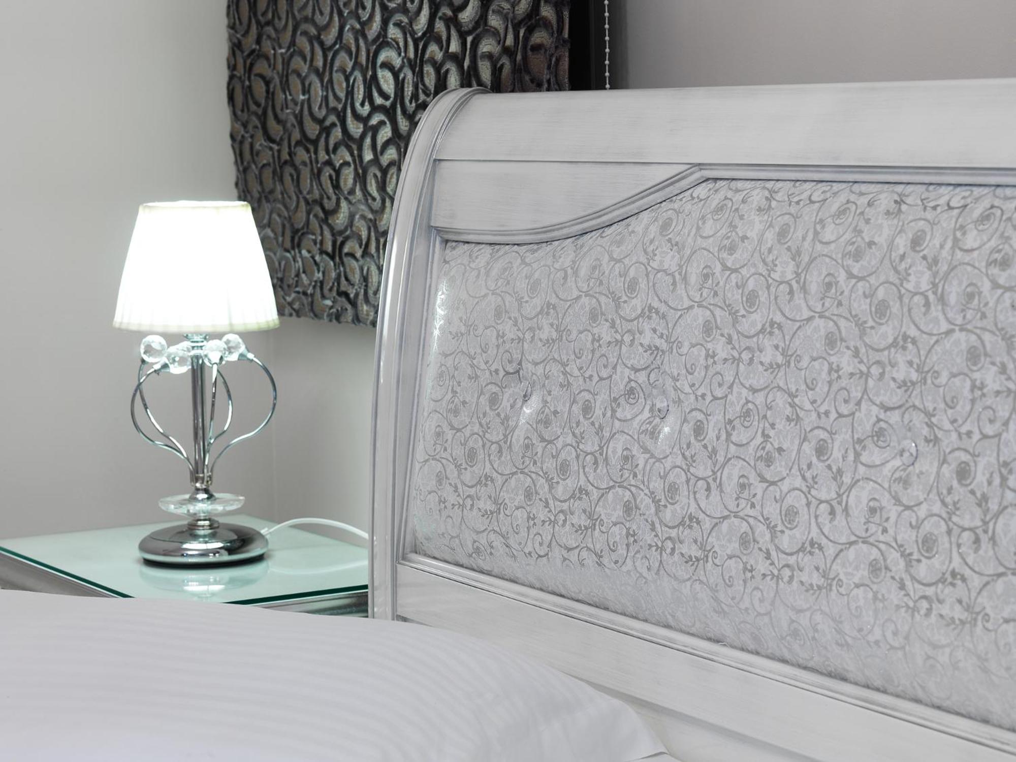 Hondos Classic Hotel & Spa Nestani Rum bild