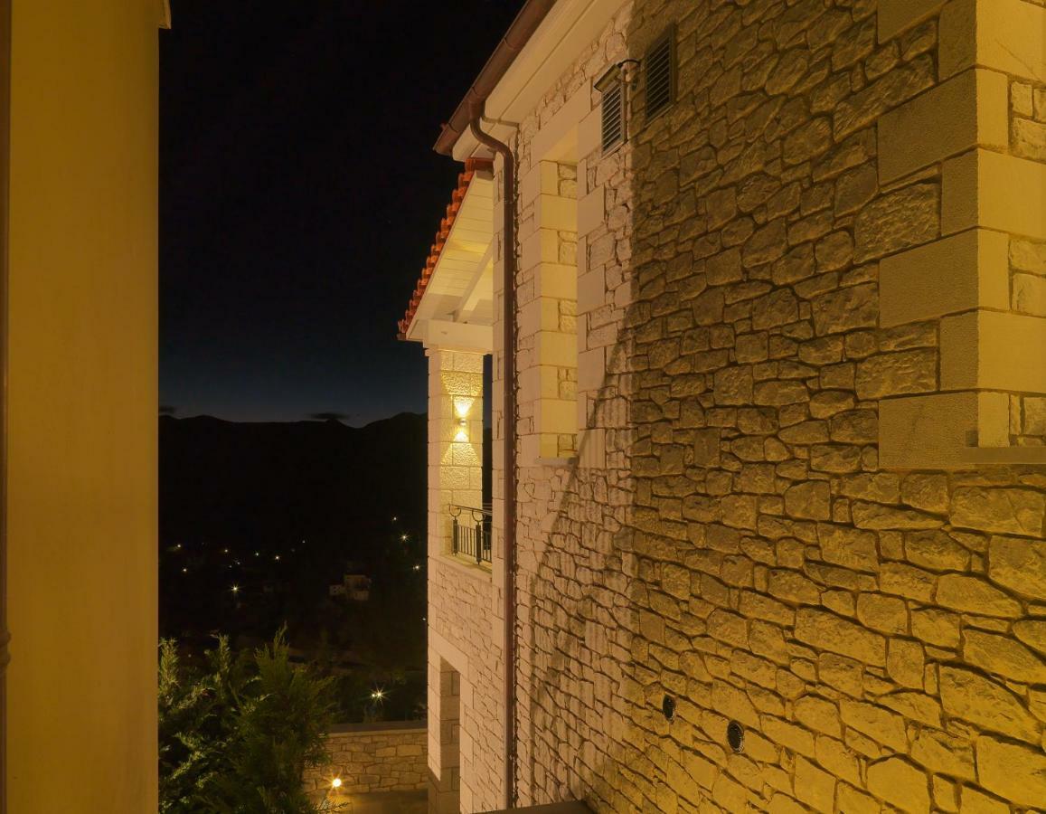 Hondos Classic Hotel & Spa Nestani Exteriör bild